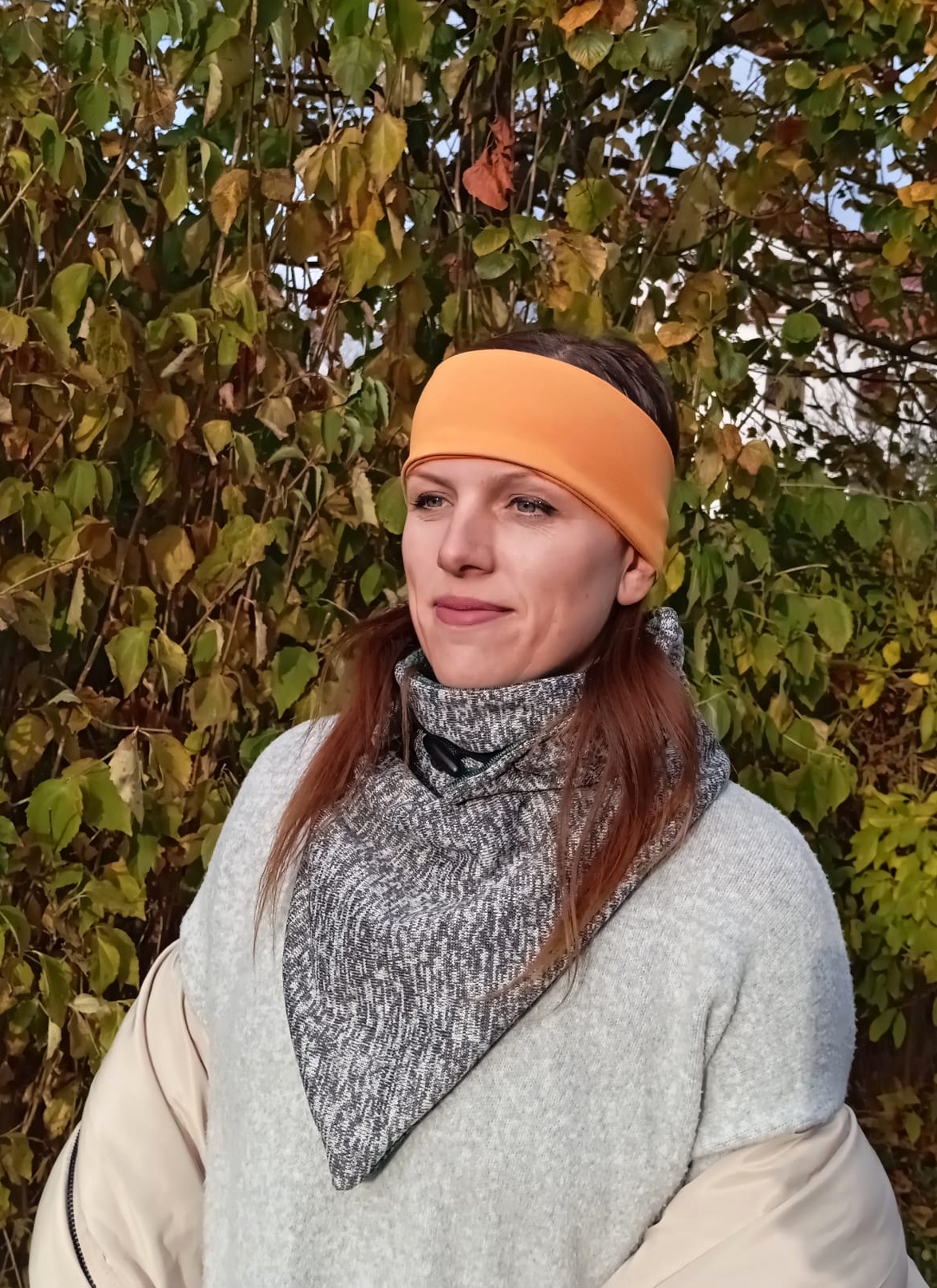 NIKOLEX Oboustranná  čelenka vzor kočka , vel. 48/52