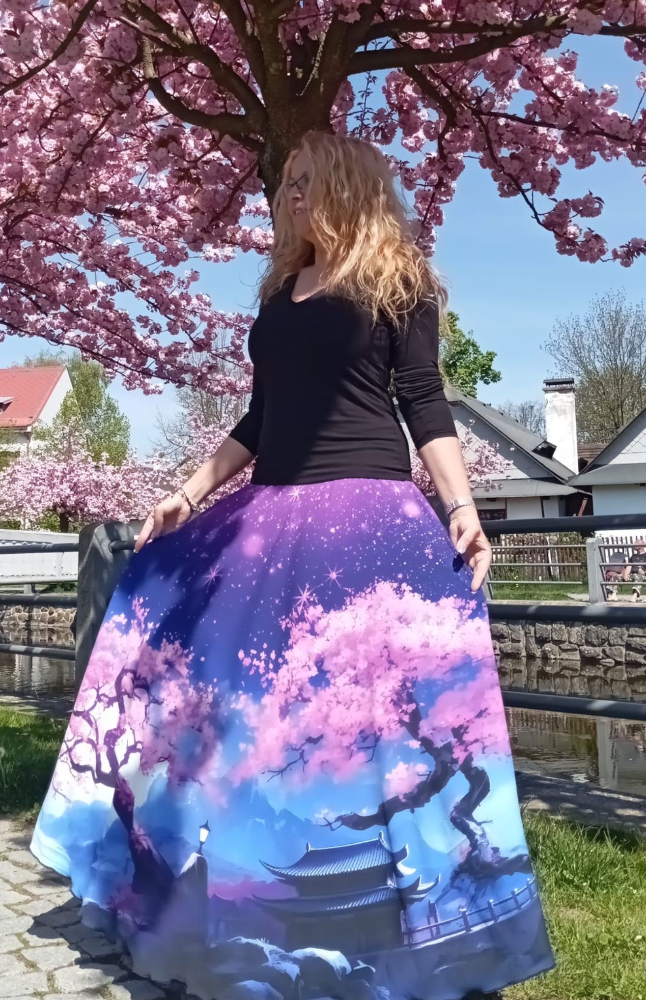 Dámská dlouhá půlkolová sukně, sakura, vel. S/L