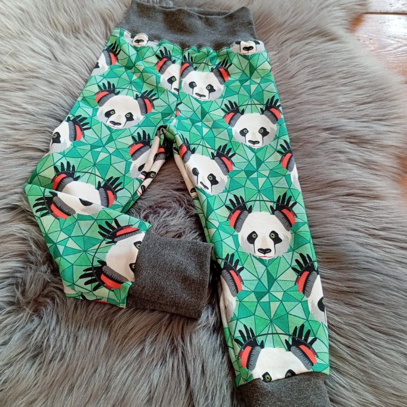 NIKOLEX Chlapecké rostoucí legíny teplákové, panda se sluchátky, vel. 86-104