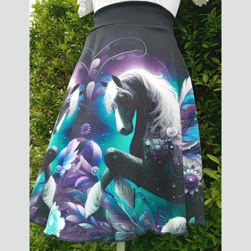 Dámská půlkolová sukně kůň, vel. S/L