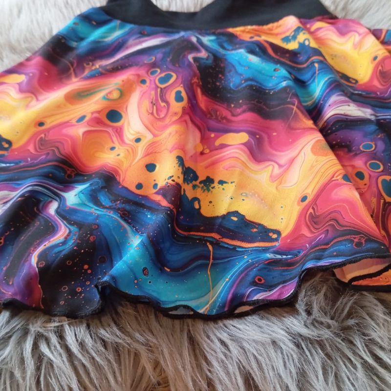 Dívčí letní sukně Barevné vlny silky, vel. 8-10 let