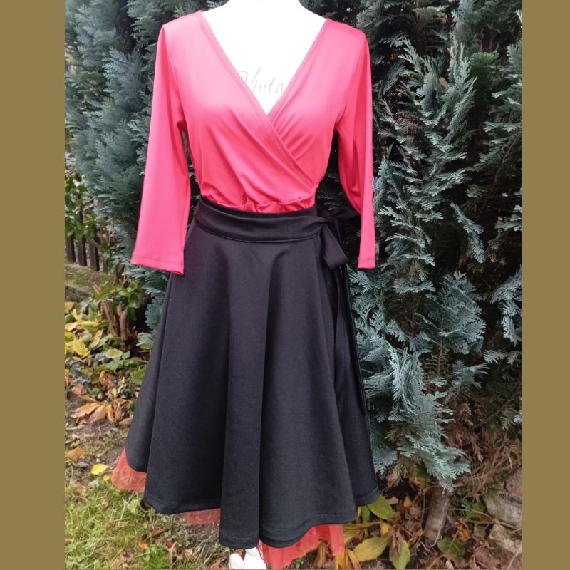 Zavinovací kolová sukně z úpletu, černá, délka 50cm, vel. S/XL