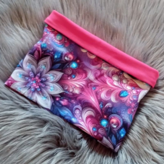 Dívčí nákrčník vel. 50/54